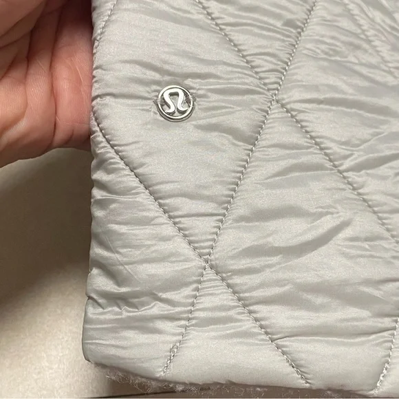 Lululemon Jacket Women’s Size 6 Heathered Ceramic Show me the Sherpa Coat